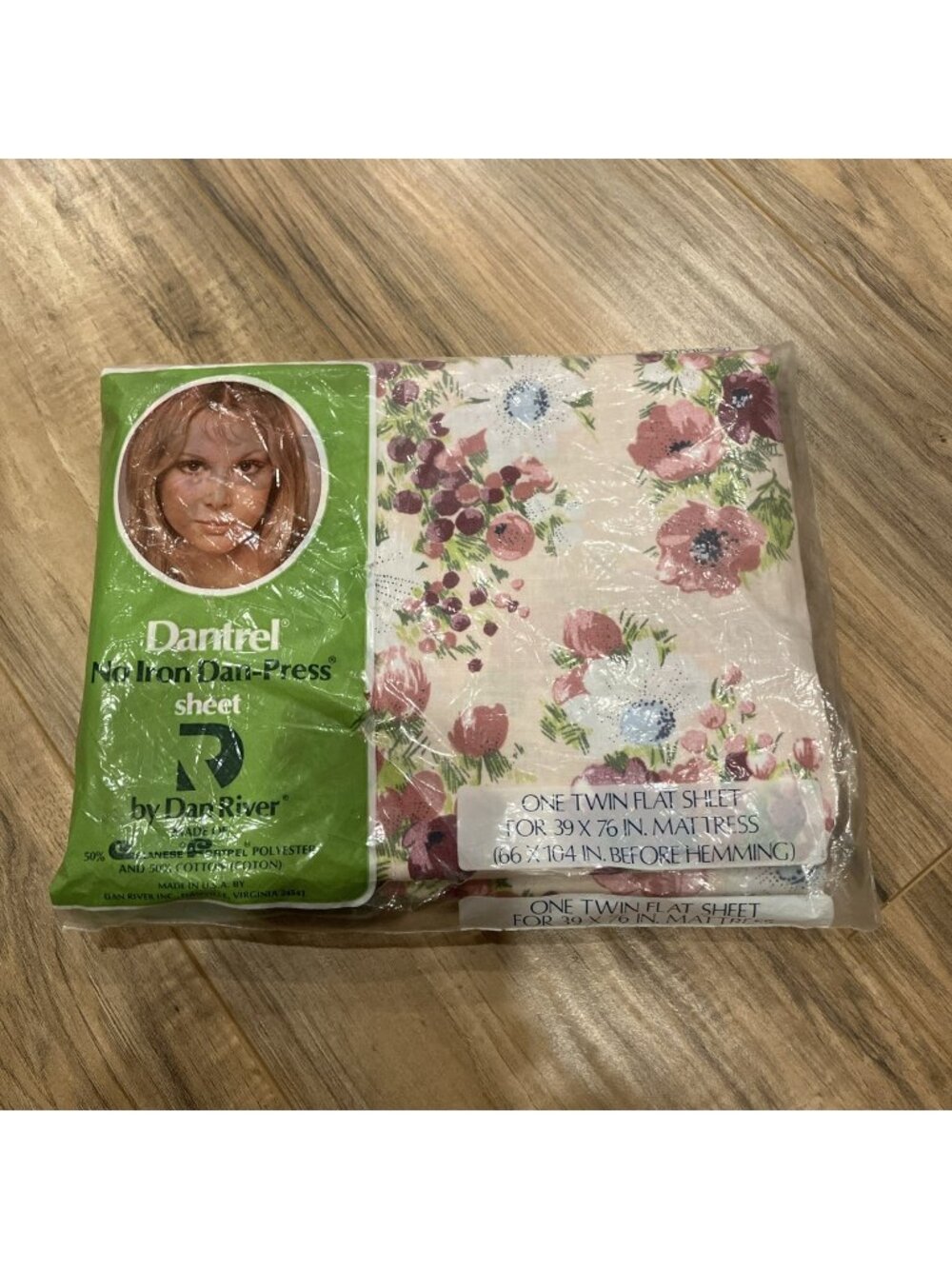 Dan River Danville, VA Dantrel One Twin Flat Sheet No Iron Floral Print